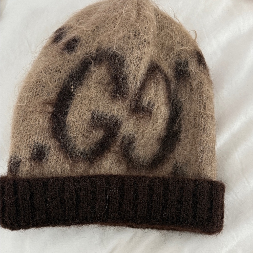 Gucci Beige and Dark Brown mohair & Wool hat